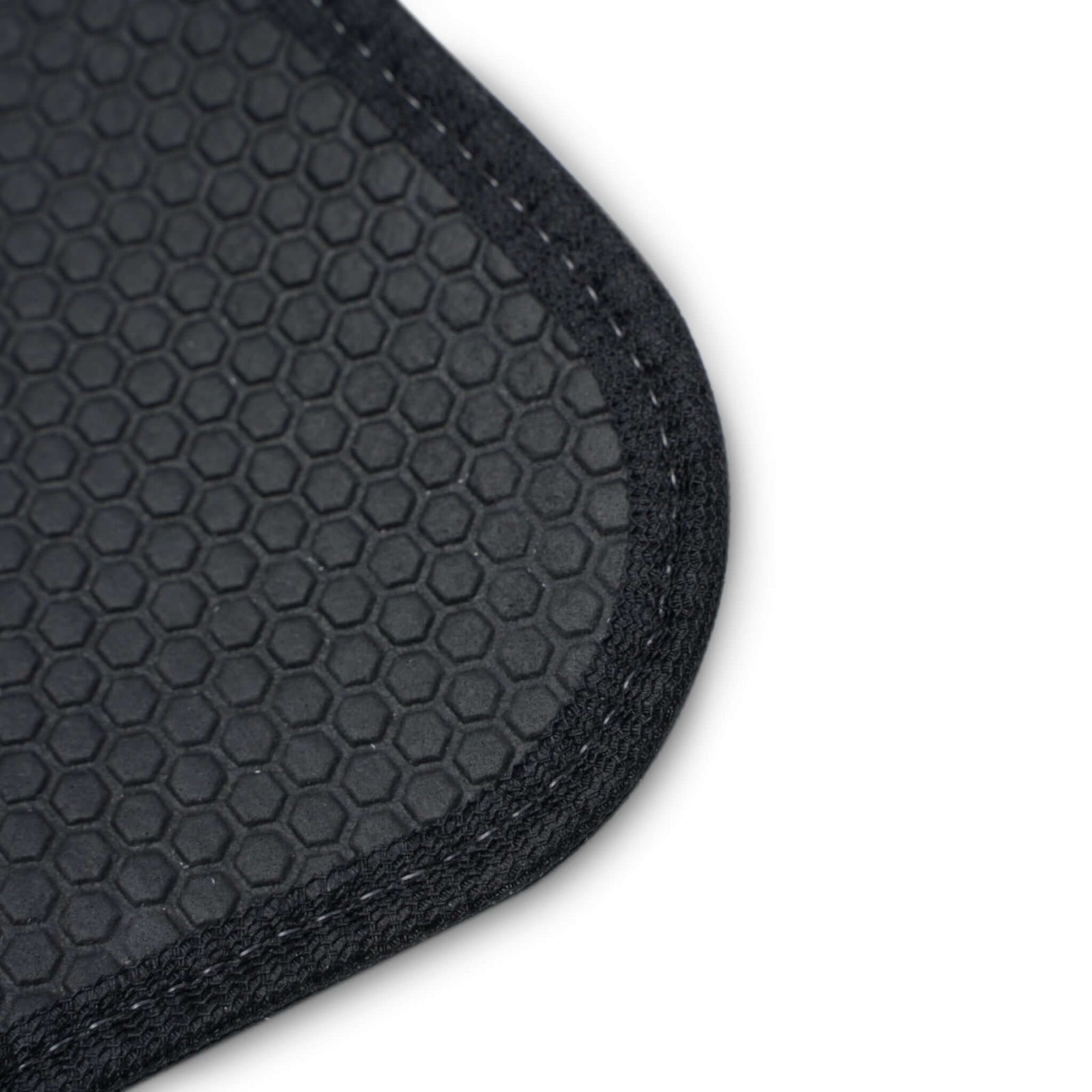 City Carpet car floor mat roundabout detail | Retro city design | 365CarMods